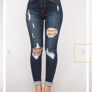 NWT Fashion Nova Erika Ankle Jeans size 11